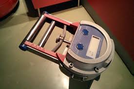 With previous dynamometer designs, calibration of the dynamometer required a person to lower, for instance, 50 pound weights, into a confined space, and then subsequently place the weights one at a. Hand Grip Strength Test