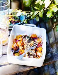Filets Mignons Farcis Aux Olives Et Fruits Rotis Au Miel Pour 6 Personnes Recettes Elle A Table Recette Filet Mignon Farci Filet Mignon Recette Filet Mignon