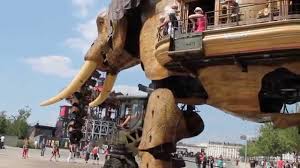 Il (acheter) des sodas et … des chips, il (payer) et ses achats ! Les Machines De L Ile Nantes France Youtube