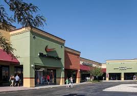 Very Good Outlet Mall Review Of Johnson Creek Premium Outlets Johnson Creek Wi Tripadvisor
