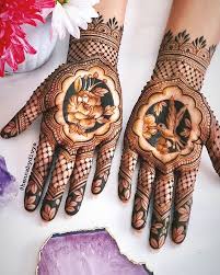 Coloring hands, legs with henna paste or mehndi is a popular practice in india,pakistan and arabian countries. Top 151 Arabic Mehndi Designs Shaadisaga