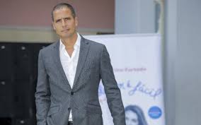 Share a gif and browse these related gif searches. Ricardo Araujo Pereira Filhas Obrigadas A Ficar Em Quarentena Devido A Covid 19 Na Escola Nova Gente