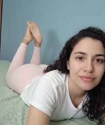 🪡 HILOS PARA BORDAR 🪡 🧵 Hilos para bordado 100% poliéster 🧵 🔥 AMETH y  UNIVERSAL 🔥 ✓Variedad de colores ✓5000Mts ✓Por mayor y menor 🚚Envíos a  todo el País 🇬🇹 📲Para