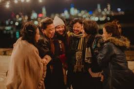 2021 | 13+ | 1j 40m | drama. Ali Ratu Ratu Queens Saat Ali Mencari Ibu Di New York Xpose Indonesia
