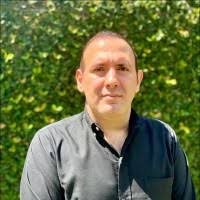 40+ "Carlos Handal" profiles