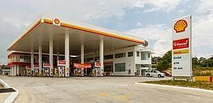 Consumed about 392 million gallons of gasoline per day in 2018 (eia, 2019). Filling Station Wikipedia