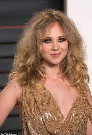 These Were The Worst Hairdos Of The Oscars Juno Temple Hairdo Celebrity Faces