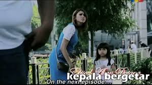 Shanaaz ahmad, nelydia senrose, zarynn min, josiah hogan, dato' jalaluddin hassan, azizah mahzan, liza abdullah, fauziah nawi dan ramai. Promo Kasih Berbisik Episod 8 Video Dailymotion