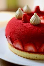 Fraisier Genoise Creme Diplomate Vanille Creme Diplomate Fraise Insert Fraises Cuites Et Fraiches Gateaux Et Desserts Recette Genoise Recette Patisserie