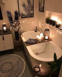 30 Great Small Bathroom With Bathtub Design Ideas You Will Love Isabellestyle Blog Bathtub Design Tree Interior Easy Bathroom Decorating