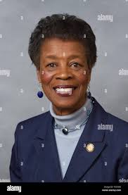 Earline hi-res stock photography and images