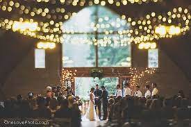 Leavenworth Wedding Venue In Washington State Pine River Ranch Washington Wedding Venues Seattle Wedding Venues Wedding Venues Washington State