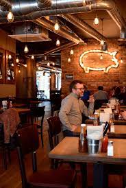 Places To Eat In London Porky S Bankside Rustic Restaurant Design Grill Restaurant Barbecue Restaurant Y Steak Shop