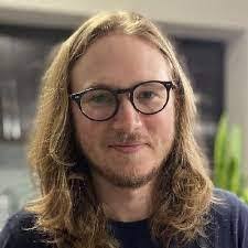 Darryl Weems's Instagram, Twitter & Facebook