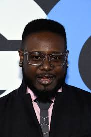 T pain w coast k a survey conducted by the celebrity post cosmetic department revealed that 77 of respondents approved the 34 year old singers decision to get a new haircut. So Robert Pattinson And Fka Twigs Might Be Engaged