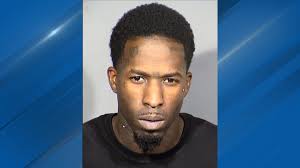 Police lapel cam shows starving children kept in dog kennel with padlock in  Las Vegas home