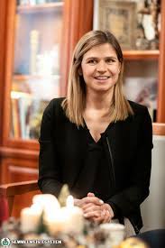 Mutatjuk, milyen korlátozások jöhetnek, ha tovább dühöng a járvány! Genjeikben Van Az Orvoslas Dr Merkely Bela Es Csaladja A Generaciok Az Egyetemen Sorozatban Semmelweis Hirek