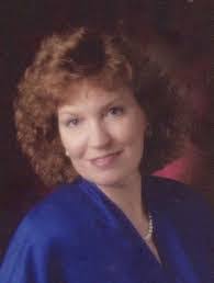 Marie Revere's Instagram, Twitter & Facebook