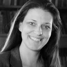 Paula Gabriel's Instagram, Twitter & Facebook