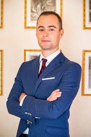 He has ranked on the list of famous people who were born on january 12, 1989. Luxus Immobilienmakler Professionelle Immobilienbewertung