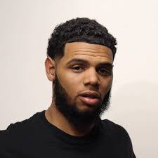 Mona Mcfarland's Instagram, Twitter & Facebook