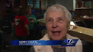 Hundreds bid to take home history from beloved Omaha restaurant