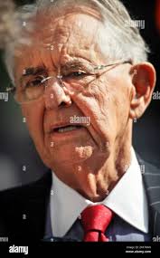 Peter peterson hi-res stock photography and images