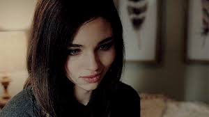 Se encontró el cuerpo con restos de benzodiacepinas en. Battle Cry Olivia Hussey Fotografia Intima Inspiracion Para Personaje