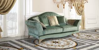 Le un choix unique de canapes cuir luxe disponible dans notre magasin. Canape De Luxe Style Classique Fin Tissu Vert Idfdesign