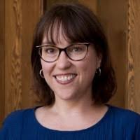 Anna Hayek's Instagram, Twitter & Facebook