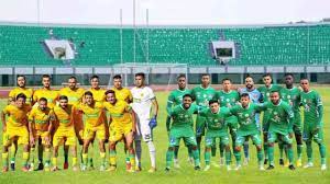 Les billets sont en vente actuellement au niveau du touring voyages algérie au prix de 145.000 dinars.au moins 350 supporters pourront assister à la finale de la coupe de la confédération de football, samedi entre la js kabylie et le club marocain du raja casablanca, à cotonou (20h00), a appr. Lgg Hughbog3mm