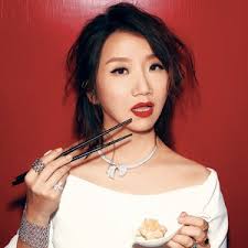 Pauline Lan biography