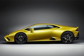 Lamborghini huracan models and configurations. Lamborghini Huracan Models And Generations Timeline Specs And Pictures By Year Autoevolution