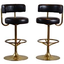Shop stools and other antique and modern chairs and seating from the world's best furniture dealers. 1stdibs Com Pair Of Vintage Swivel Brass Bar Stools Brass Bar Stools Vintage Bar Stools Bar Stools