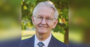 Larry Nuttall's Instagram, Twitter & Facebook