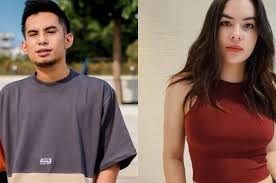 Lewat akun instagram @elnandautomo, terlihat steffi tengah duduk di pangkuan mantan suami rachel vennya itu. Usai Kepergok Cium Pipi Daun Muda Niko Al Hakim Lagi Lagi Terciduk Memangku Steffi Zamora Sambil Memeluk Mesra Semua Halaman Grid Star