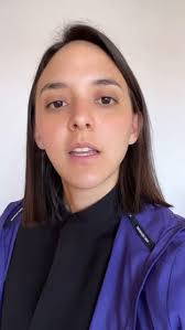 Tres razones por las que la osteopatía puede ayudarte a solucionar tu  problema:, • Cólicos menstruales: ginecología y osteopatía., • Distensión  abdominal (bloating): gastroenterología y osteopatía., • ...