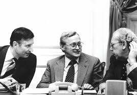 Последние твиты от dries van agt (@driesvanagt). De Man Die In 1980 Met Een Daverende Knal Opstapte Nrc