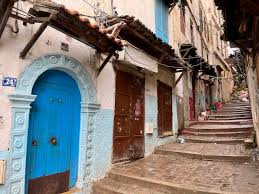 Museums, Monuments, & Massacres: Day 2 in Algiers - Wandering North