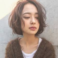 大人っぽさを手に入れるなら 前髪なしショートが色っぽい hair ショートヘア 女の子 パーマ ボブパーマ