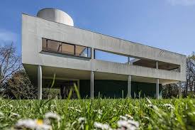 The international style was one of the first architectural movements to receive renown and be adopted unequivocally on every inhabited continent. International Style Overview Theartstory