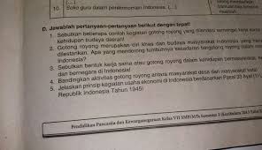 Berikut ini merupakan beberapa karakteristik budaya secara umum. Royong Merupakan Ciri Khas Budaya Masyarakat Indonesia Yang Harus Terus Dilestarikan Apa Yang Brainly Co Id