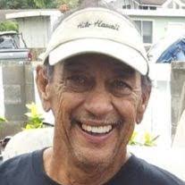 Robin Wolfe's Instagram, Twitter & Facebook