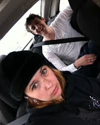 Es gibt Iced Matcha Latte der kostet mehr als das Ticket!! 5€ Show in  Berlin! Neue Songs, alte Songs, Addison Rae Covers?. 13.5.2025 Volles  Programm. Kommts rum 💐🤍 #indie #newcomer #NewMusic Flyer