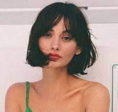 Would I Look Good With A French Girl Bob First Pic Is Me Femalehairadvice Hair Inspiration Bangs Thick Hair Styles Hair Twist Styles