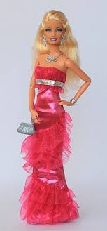 Fashionistas Barbie In Her New Dress Barbie Gowns Barbie Wedding Dress Beautiful Barbie Dolls