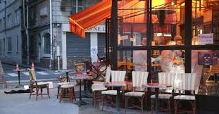 Resultado de imagem para foto dos cafes atacados em paris