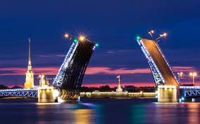 Am mittag ist es locker bewölkt bei höchsttemperaturen bis zu 22°c. Beste Reisezeit Beste Reisezeit Sankt Petersburg