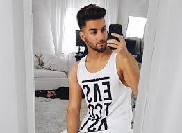 His birthday, what he did before fame, his family life, fun trivia facts, popularity rankings, and more. Apored Darf Nicht Zu Den Videodays 2016 Wegen Bombenprank Starzip