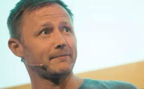 Barry Hutchison reading The Unclaimed Girl